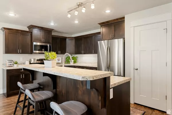 Hyrum, UT 84319,259 W 40 N