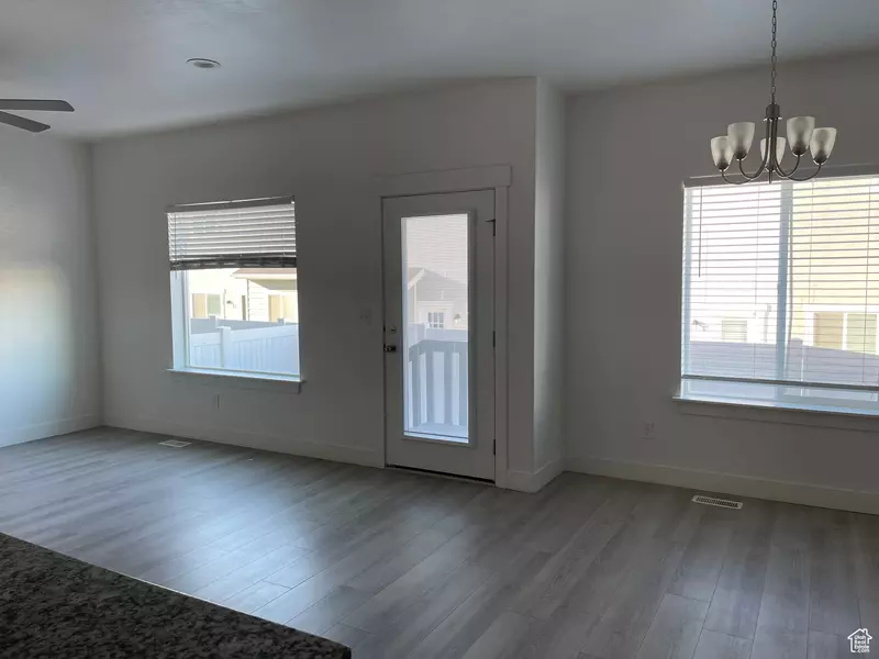 4937 E LAKE DR, Eagle Mountain, UT 84005