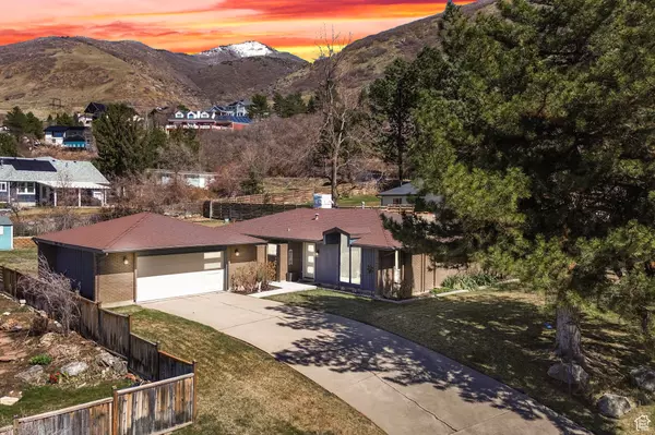Fruit Heights, UT 84037,1707 CHERRY LN