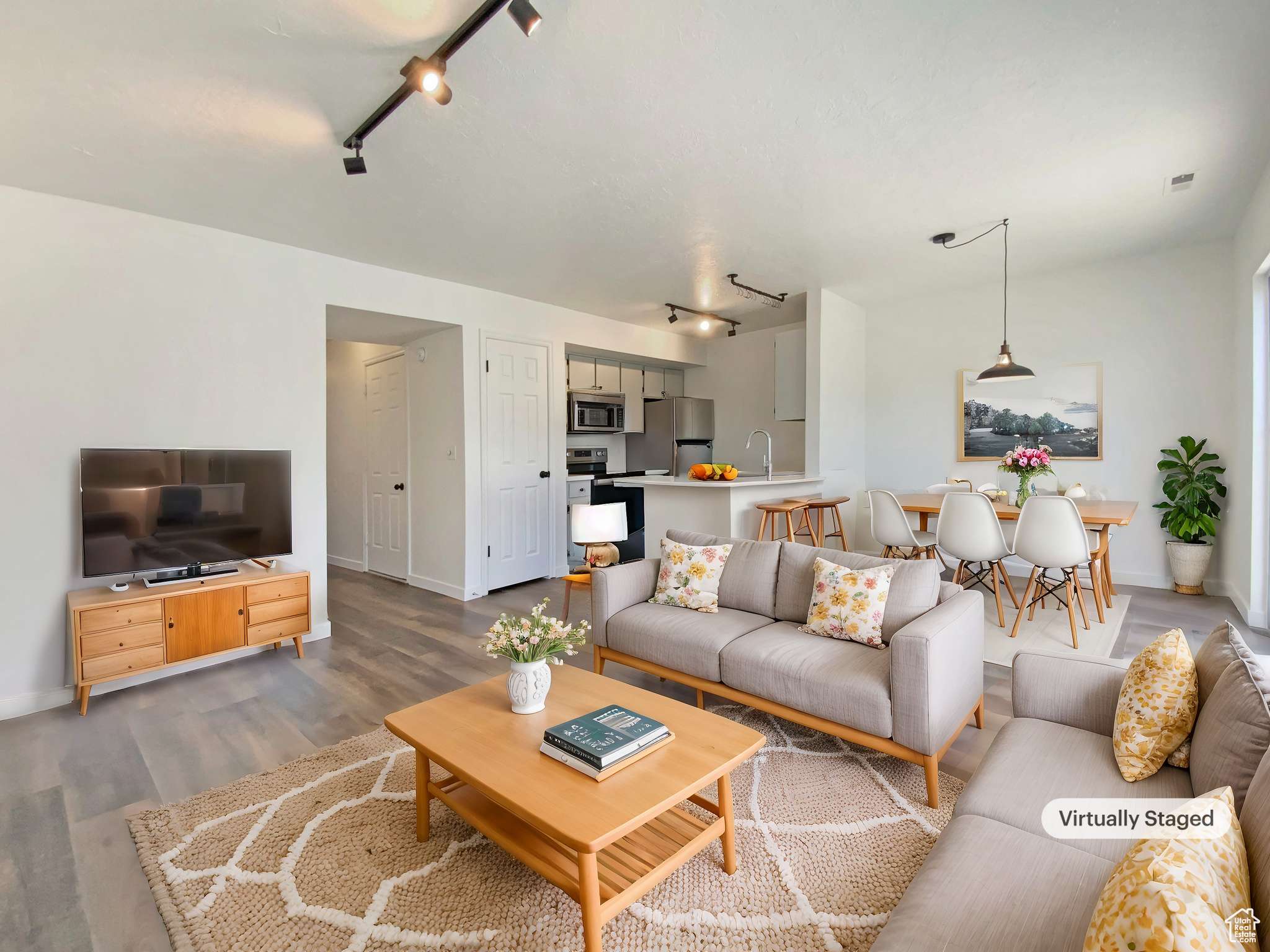 Salt Lake City, UT 84107,4527 S BELLA VERDE CT