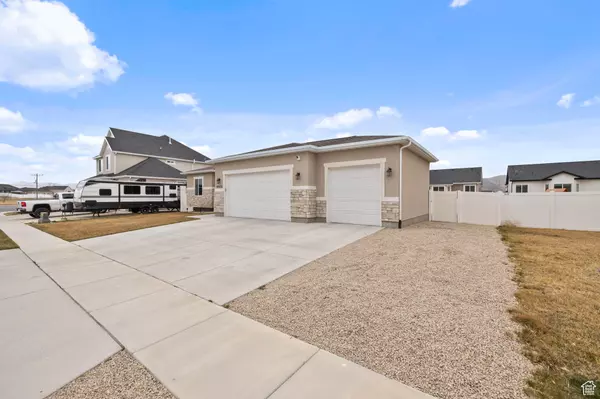 Eagle Mountain, UT 84005,4972 N GOOSEFOOT DR