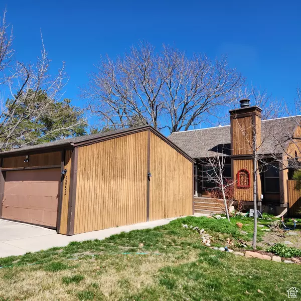 Taylorsville, UT 84129,2452 W HARDROCK CIR