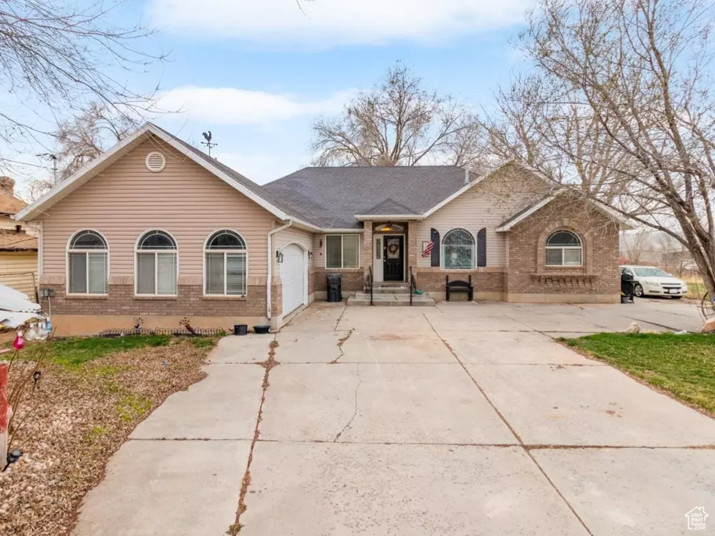 Nephi, UT 84648,145 N 400 W