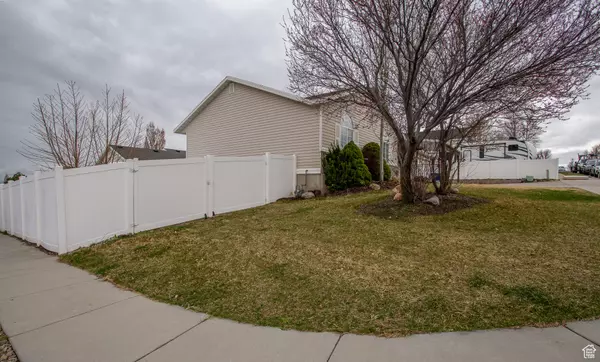 West Jordan, UT 84081,6857 S 6115 W