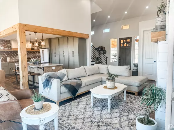 Antimony, UT 84712,690 N MAIN ST