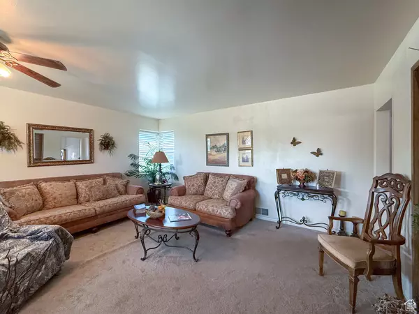 Price, UT 84501,415 E 600 N