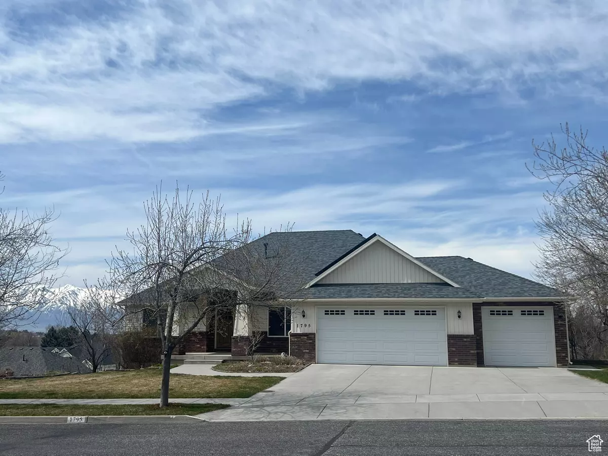 North Logan, UT 84341,1795 N 2000 E #43