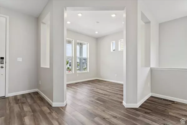 South Jordan, UT 84009,6196 W 11800 S #510