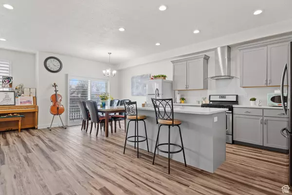 608 E SAWBACK LN S, Draper, UT 84020