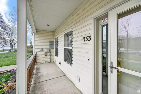 Salt Lake City, UT 84111,733 S 200 EAST E