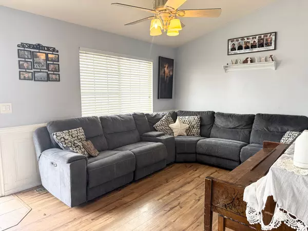 Eagle Mountain, UT 84005,2145 E BLOSSOM ST