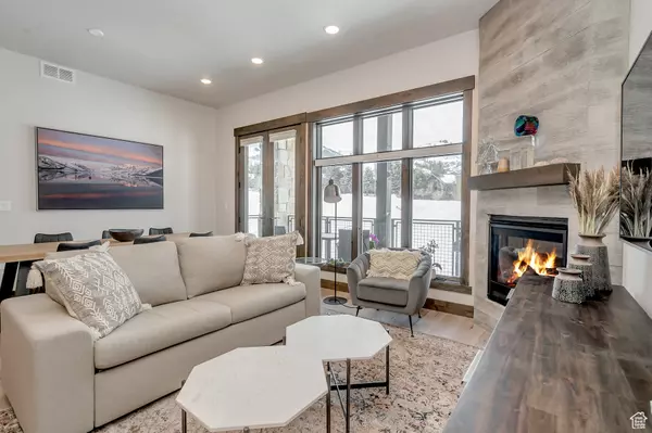 Park City, UT 84098,3751 BLACKSTONE DR DR #2I