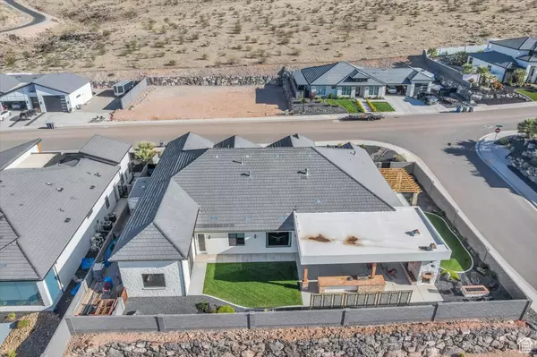 St. George, UT 84770,1398 E DELLCORERO DR