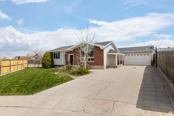 Magna, UT 84044,3907 S ZANA LN