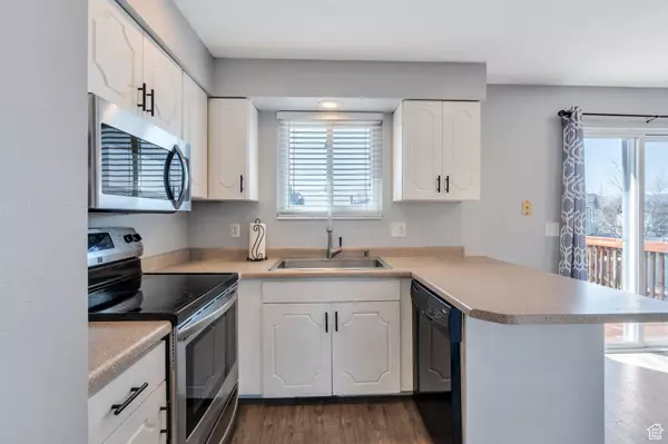 Taylorsville, UT 84129,3219 W KINGSBROOK AVE S