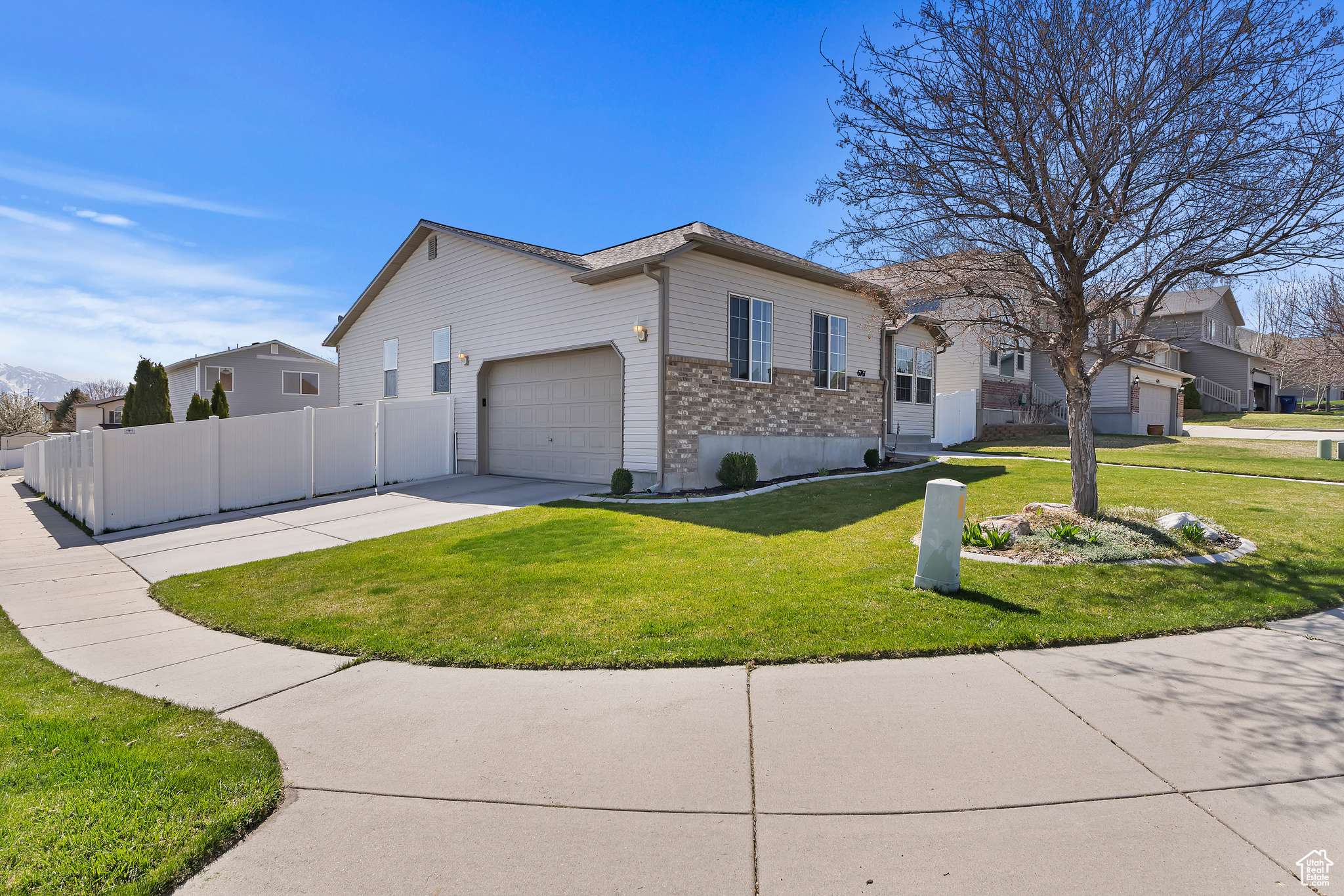 West Jordan, UT 84084,6761 S HIGH BLUFF DR W