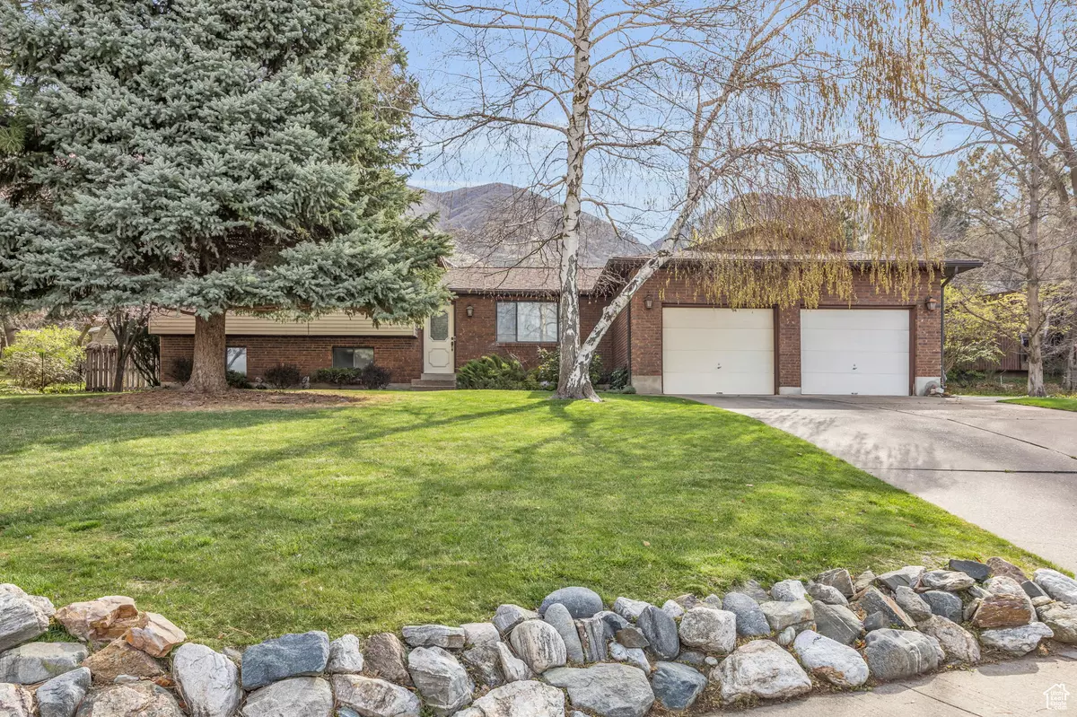 Centerville, UT 84014,940 N 400 E