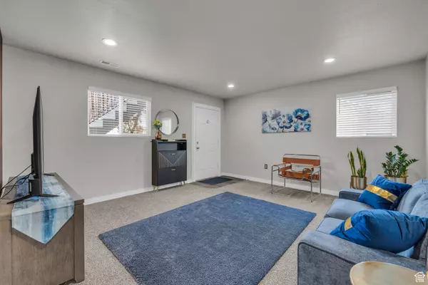 Salt Lake City, UT 84115,3618 S 300 E #A