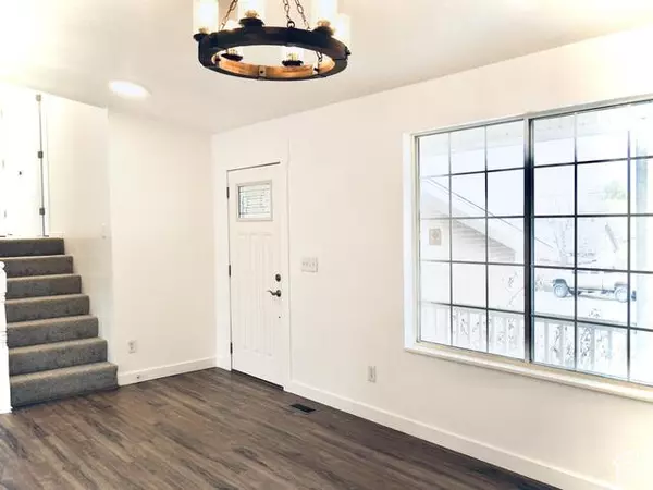 Payson, UT 84651,251 W 400 S
