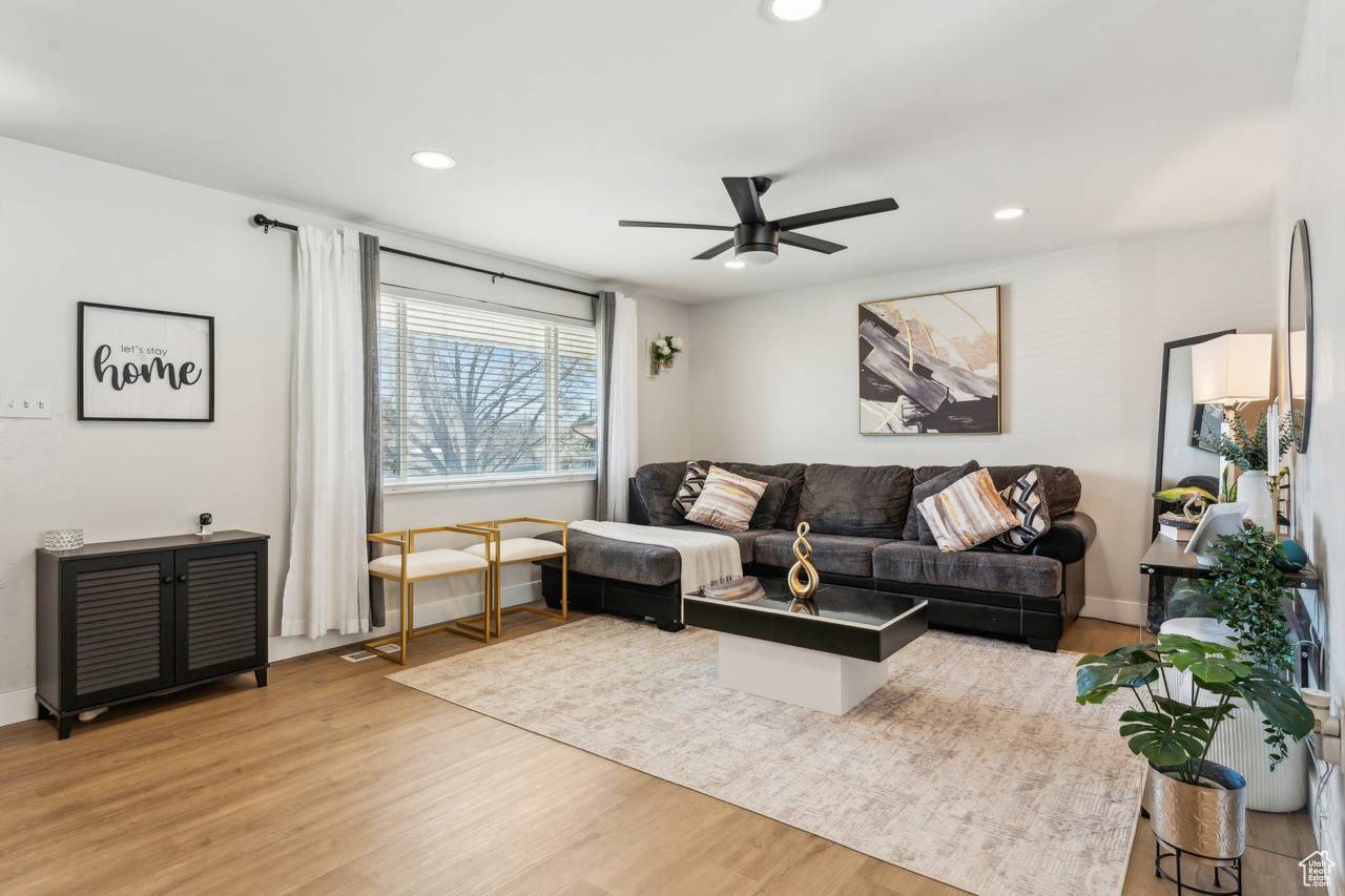 Lehi, UT 84043,454 W 1800 N