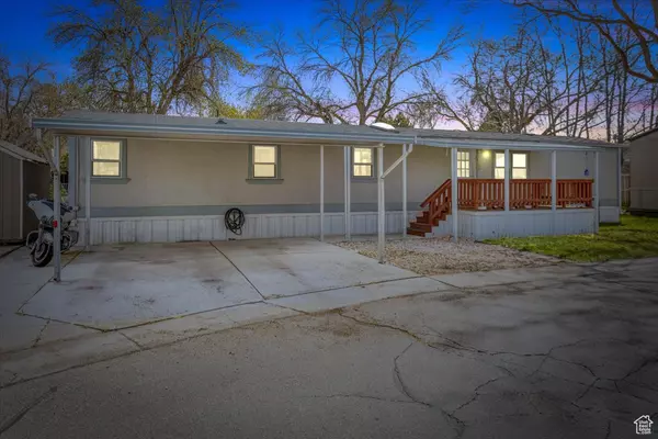 Riverdale, UT 84405,4375 WEBER RIVER DR #16