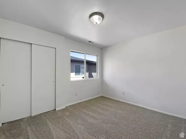 West Jordan, UT 84081,6647 W MERLOT WAY