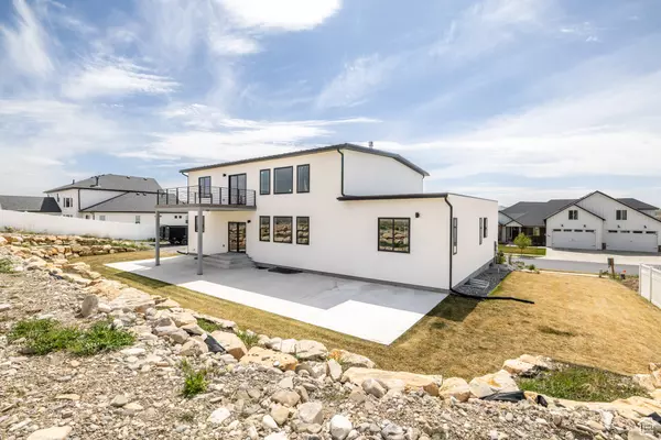 Eagle Mountain, UT 84005,2899 E LAKE DR