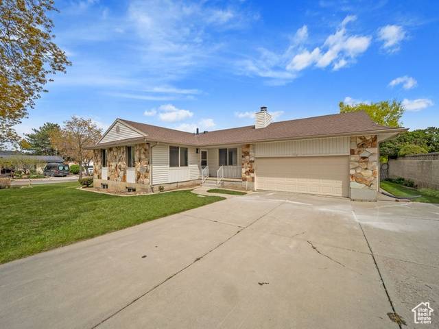 704 W DAISY LN S, Murray, UT 84123