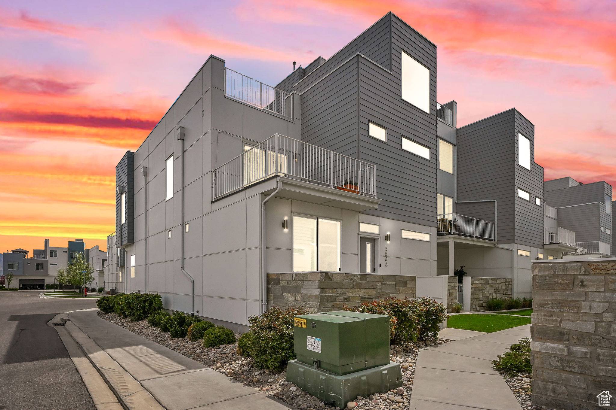 West Valley City, UT 84119,3586 S ZINC WAY