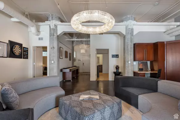 Salt Lake City, UT 84101,328 W 200 S #505