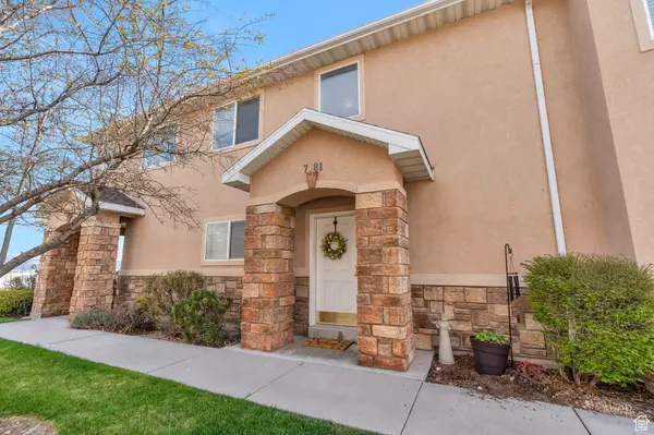 7181 S BRITTANY TOWN DR, West Jordan, UT 84084