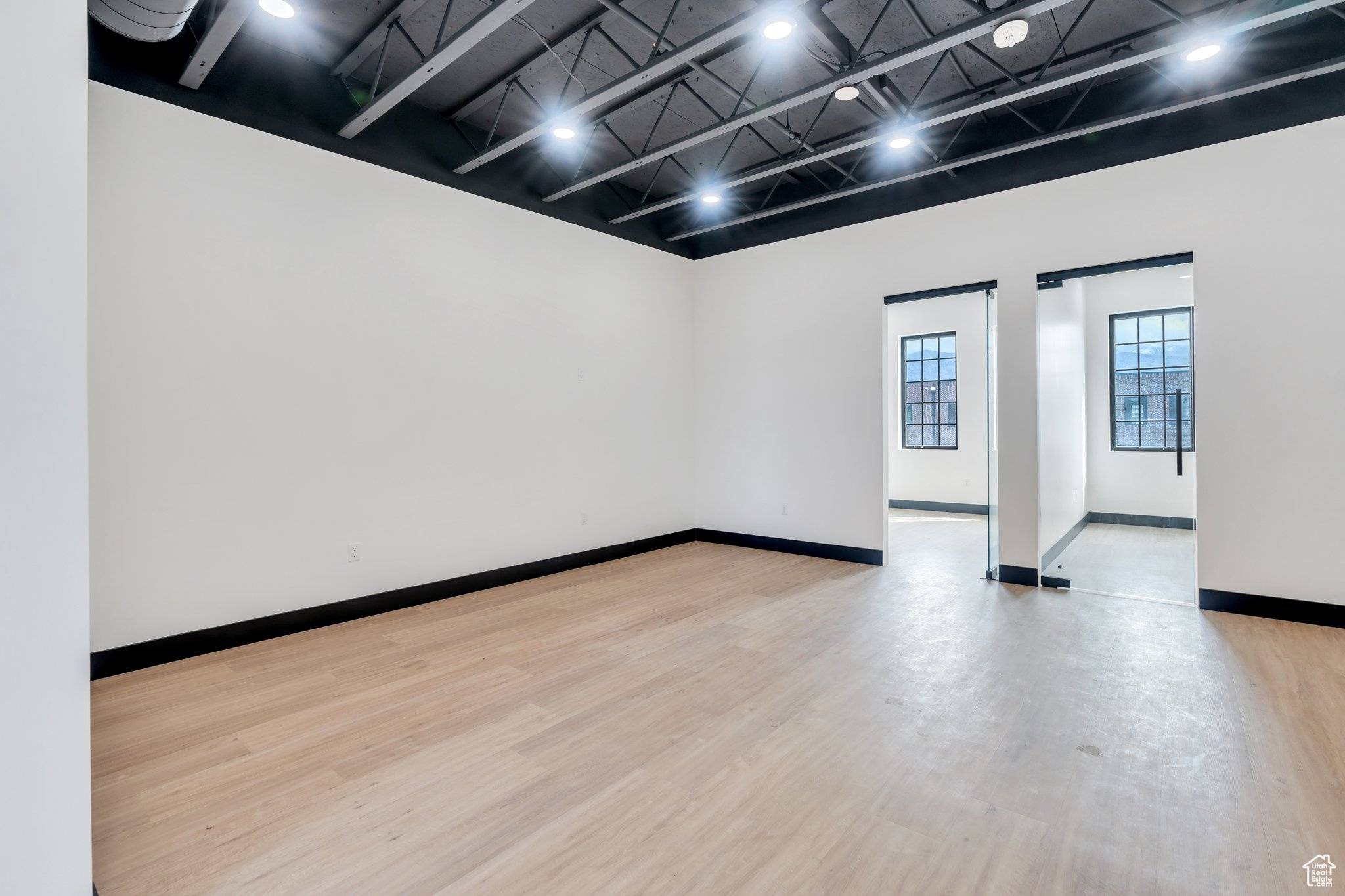 Pleasant Grove, UT 84062,292 S 2000 W #12