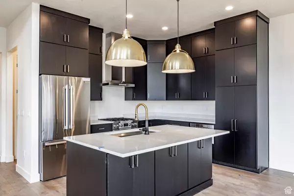 Hideout, UT 84036,495 W ASCENT DR #213