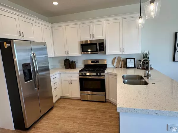 Lehi, UT 84043,1005 W MOUNTAIN HOLLOW WAY #315