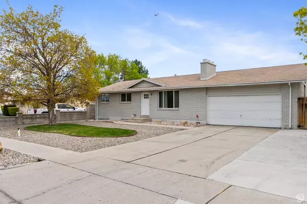 West Valley City, UT 84119,4217 S HOPI DR