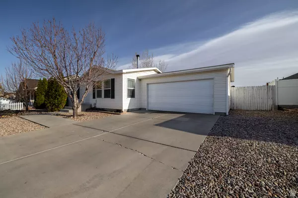Vernal, UT 84078,229 W 2050 S
