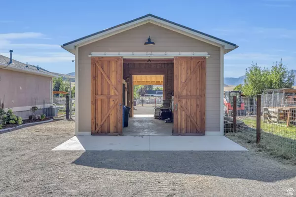 Paradise, UT 84328,9185 S 200 W