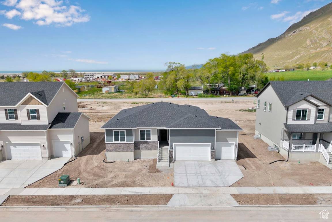 Lake Point, UT 84074,1979 E BURGER ST #1240