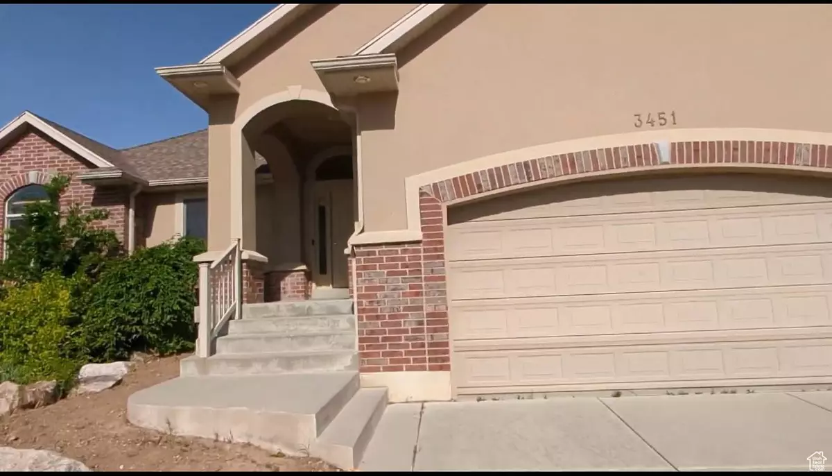 Syracuse, UT 84075,3451 S 575 W