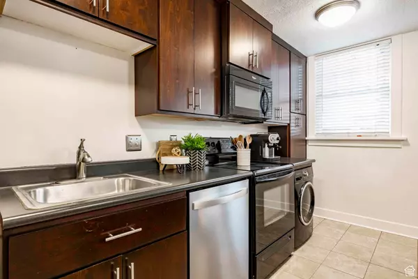 Salt Lake City, UT 84102,555 E 100 S #105