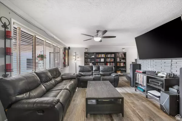 North Ogden, UT 84414,498 E 3000 N