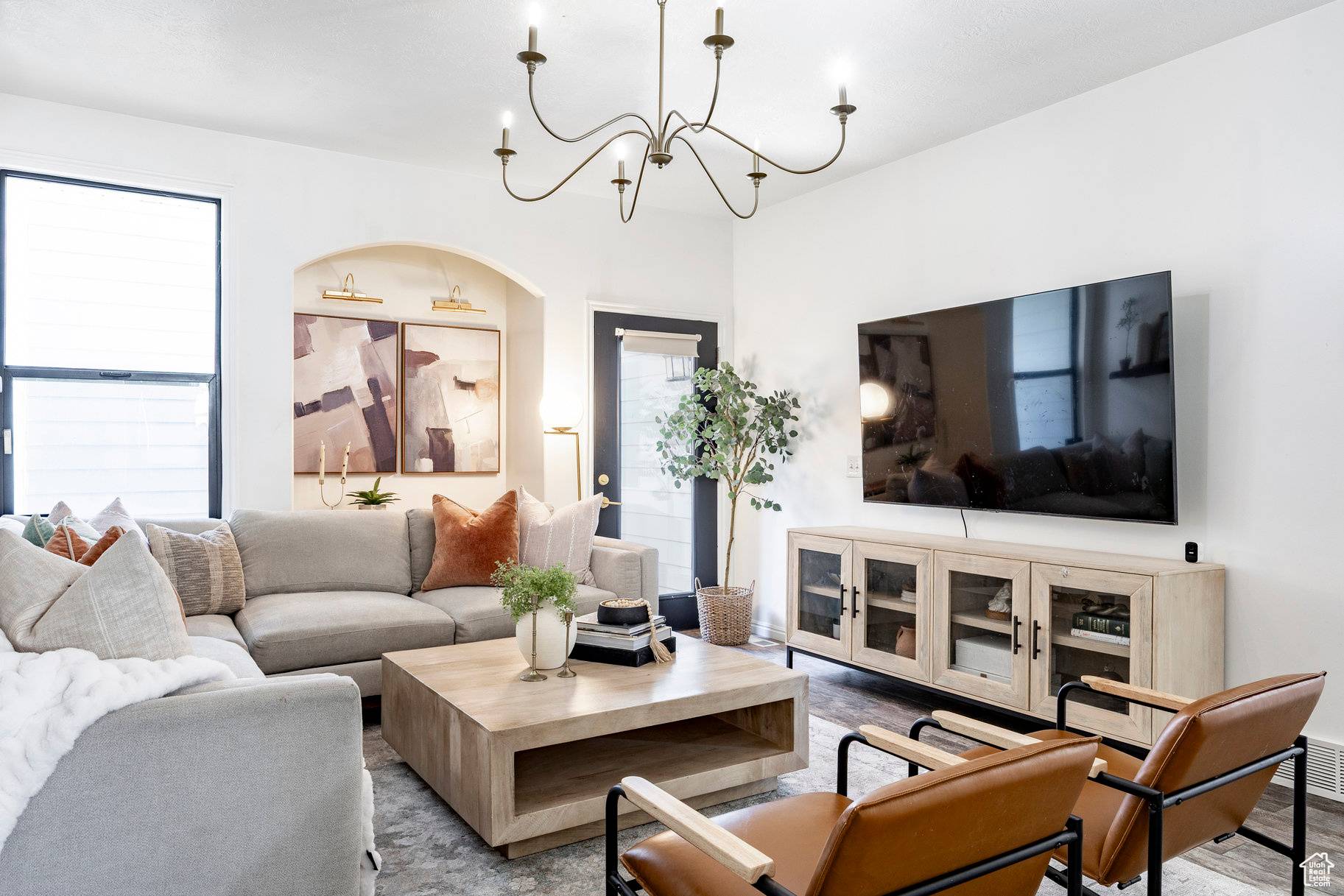 South Jordan, UT 84009,4338 W DEGRAY DR