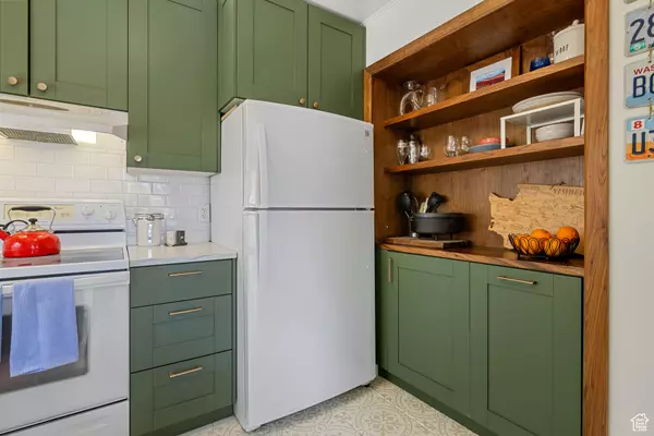 Salt Lake City, UT 84115,3512 S 300 E #P