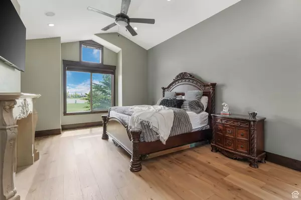 Orem, UT 84059,1989 W 475 S