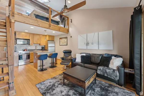 Park City, UT 84060,2235 SIDEWINDER DR #423