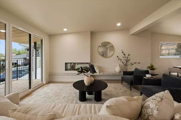 Salt Lake City, UT 84108,1825 S 2600 E