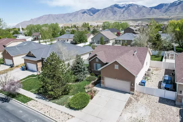 5454 N WINDSOR WAY E,  Stansbury Park,  UT 84074
