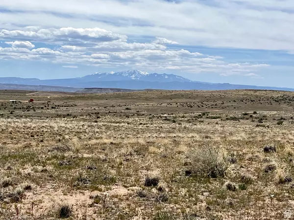 Cisco, UT 84515,42424 KOKOPELLI TRL