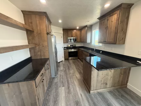 Garland, UT 84312,62 N 900 W