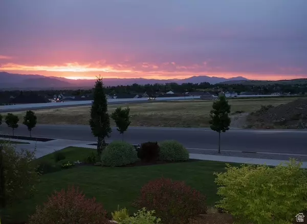 Smithfield, UT 84335,1076 E 300 S